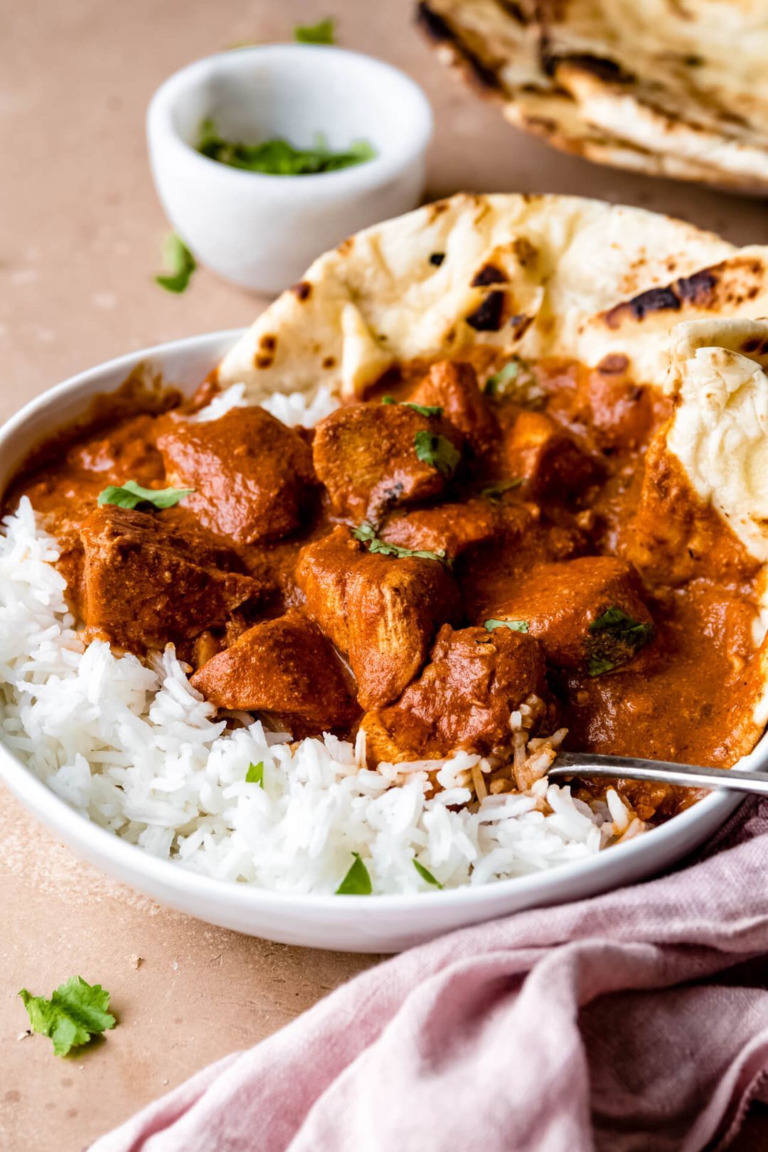 Kip Tikka Massala met rijst en naan