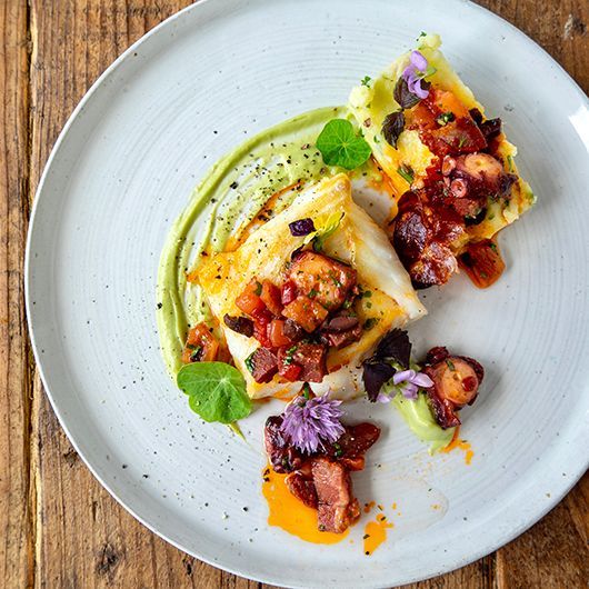 Kabeljauw met avocado en chorizo te maken
