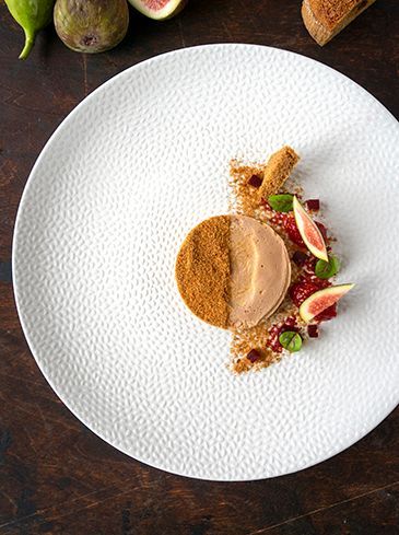 Foie gras, peperkoek, rode biet, vijg