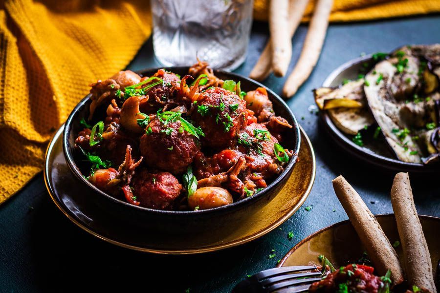 Smoky Albondigas con pulpo