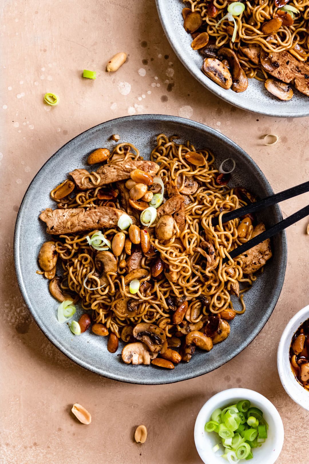 Eiermie met kip en champignons