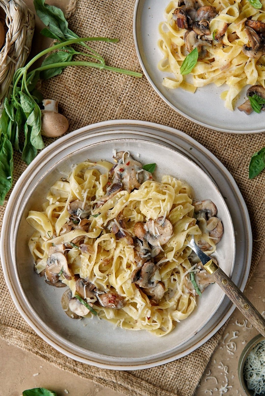 Pasta met pastinaak roomsaus