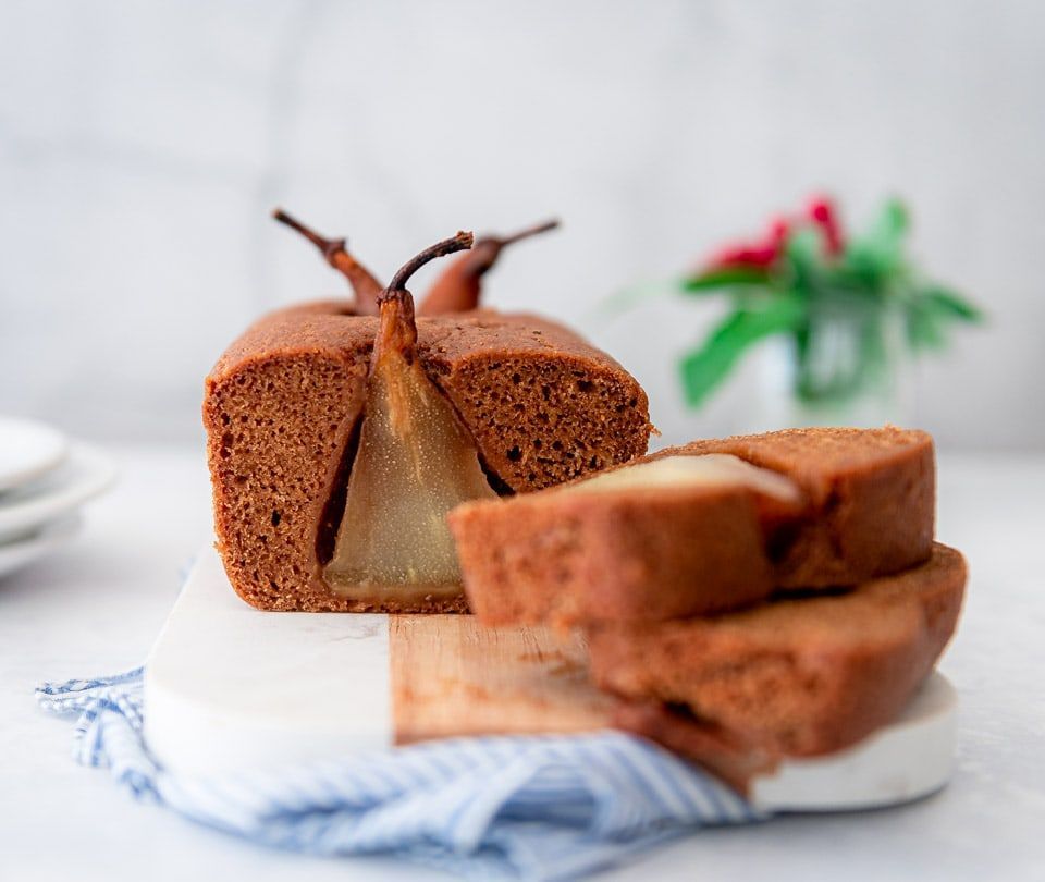 Kruidcake met peer (vegan)