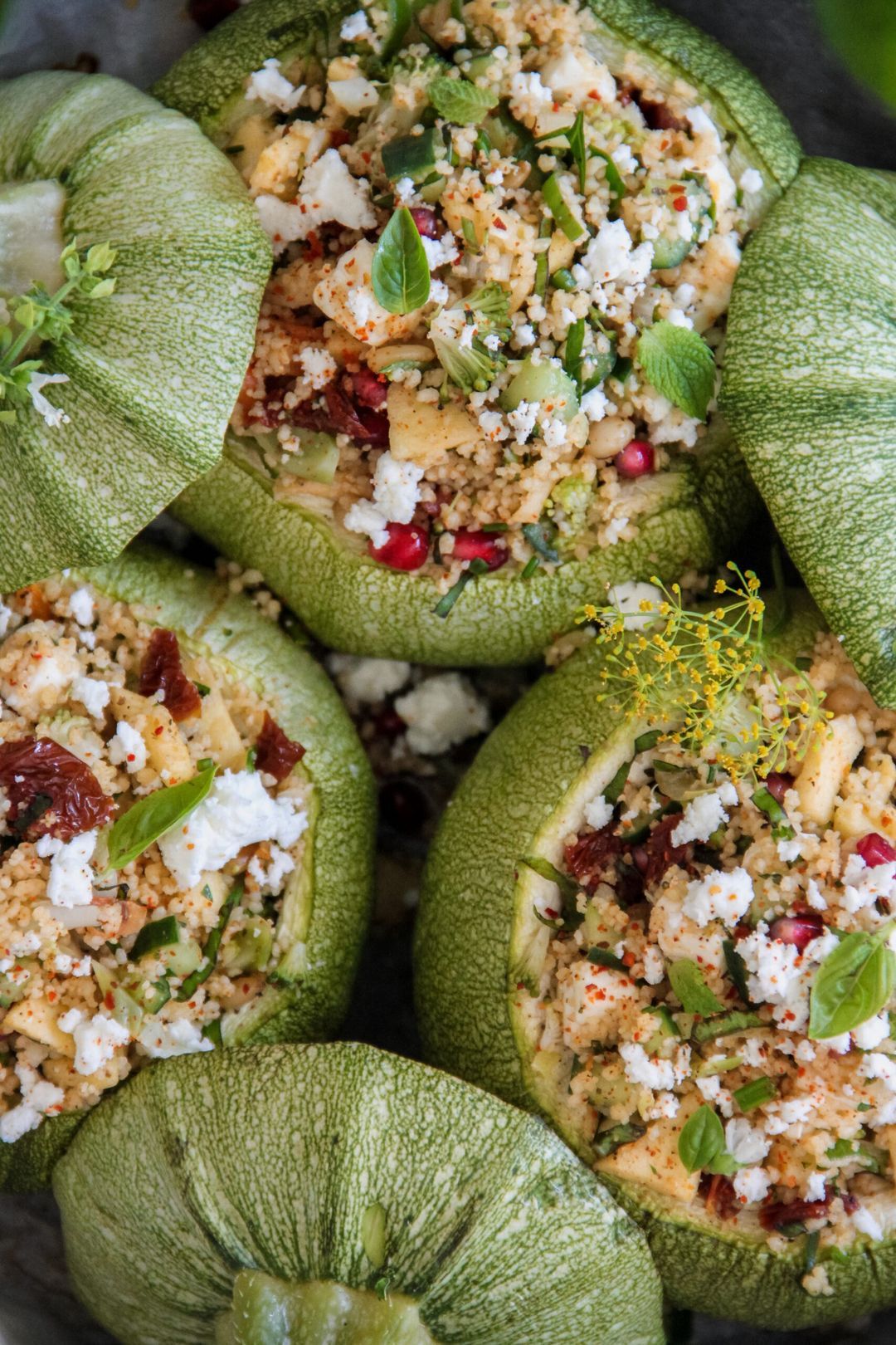 Gevulde courgettes met couscous salade
