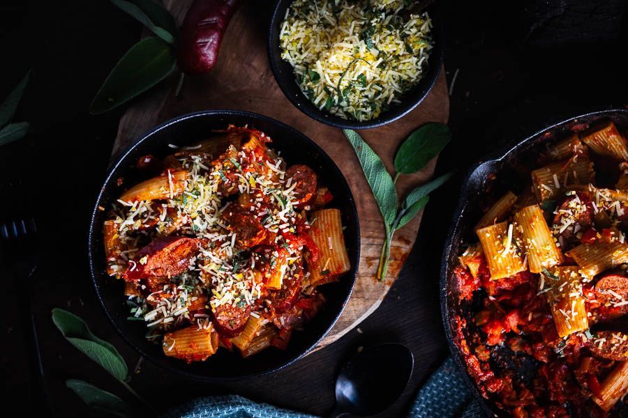 Rigatoni al Arrabiata met gerookte Merguez