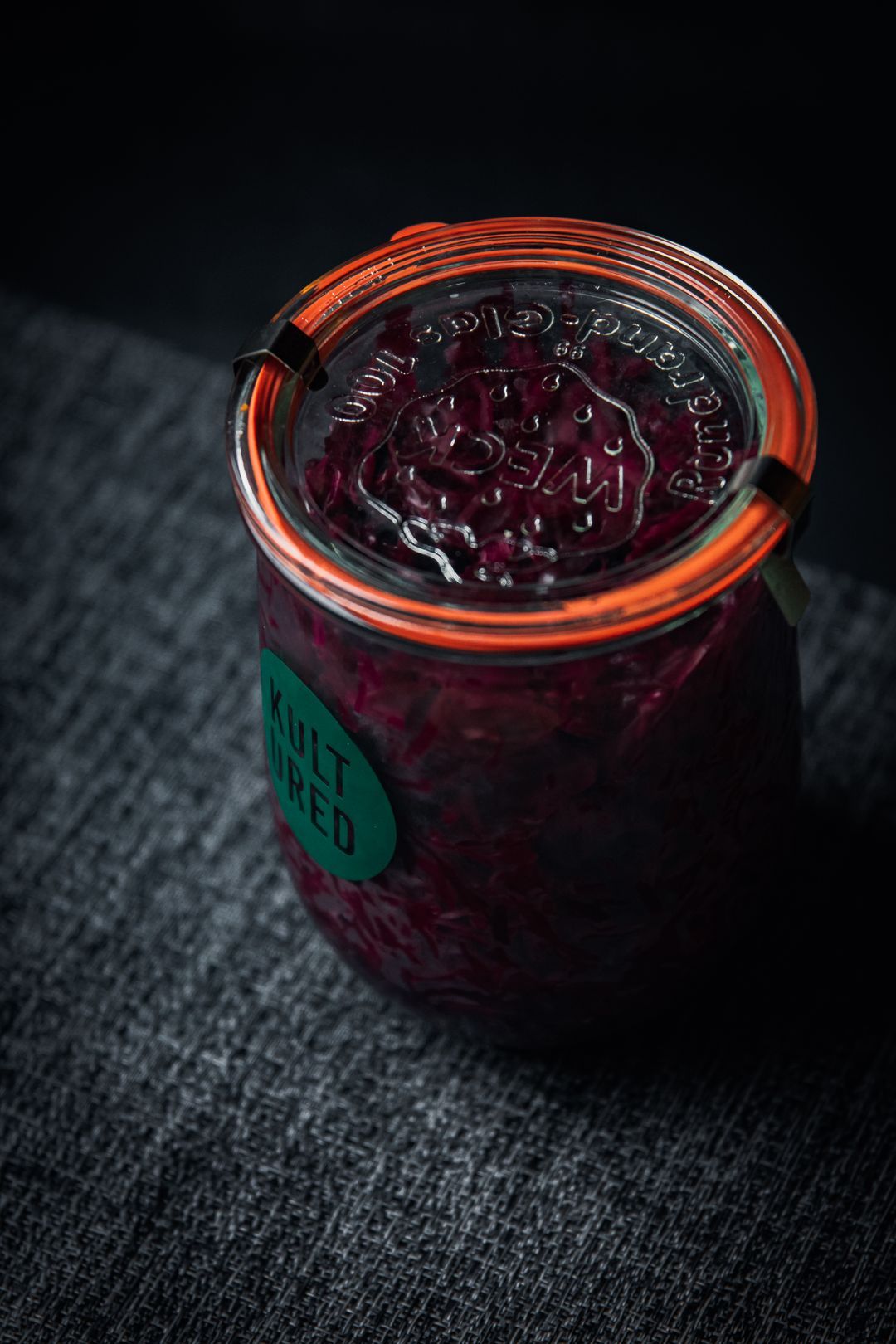 Gefermenteerde rode kool met appel