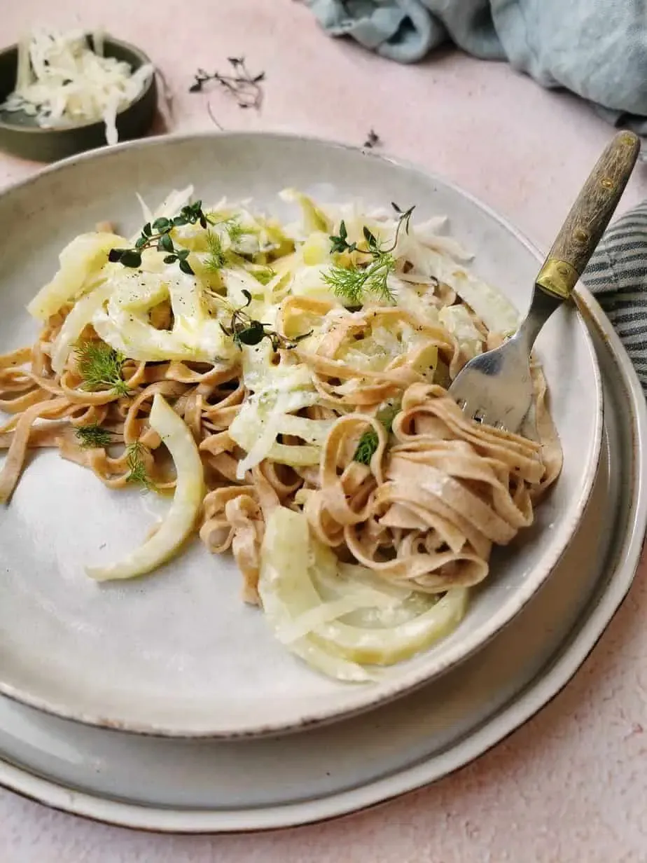 Vegetarische pasta met venkel en citroen