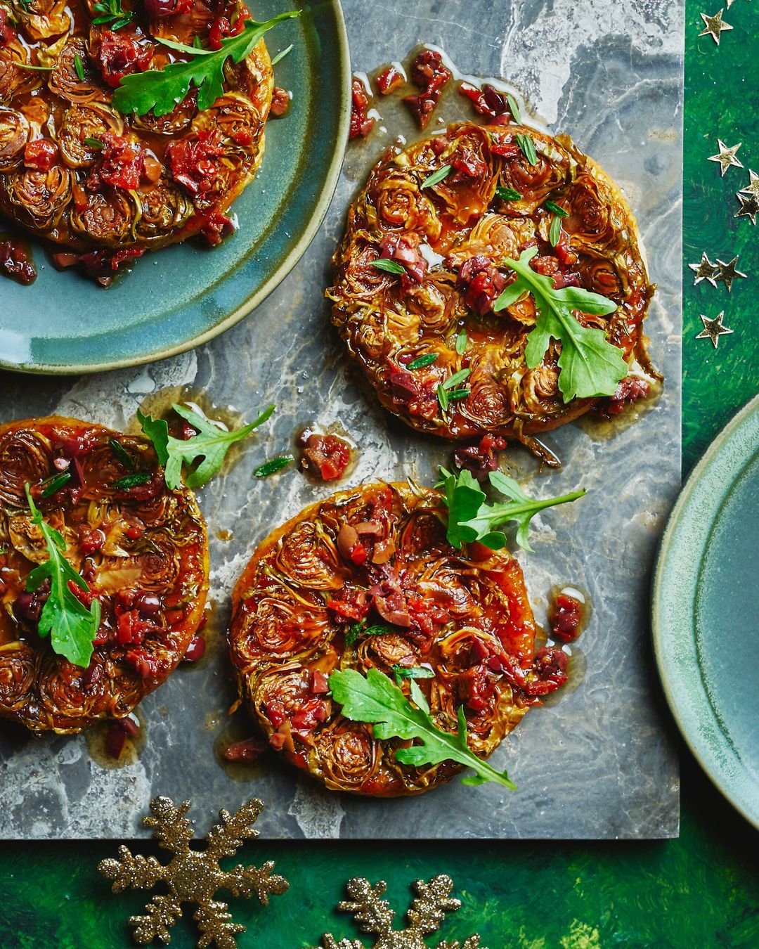 Mini-tarte tatin van spruitjes