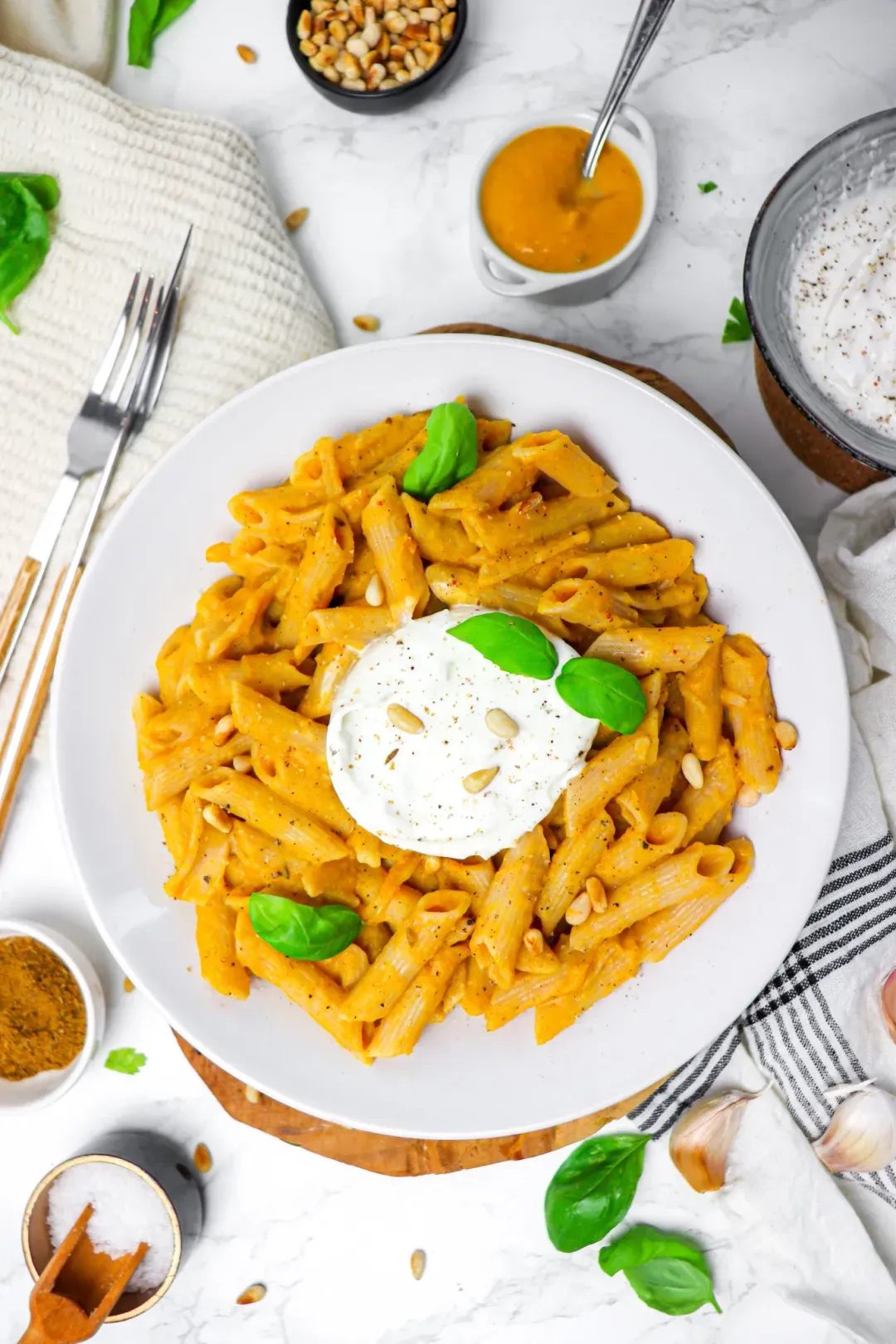 Penne met crème van butternut en burrata