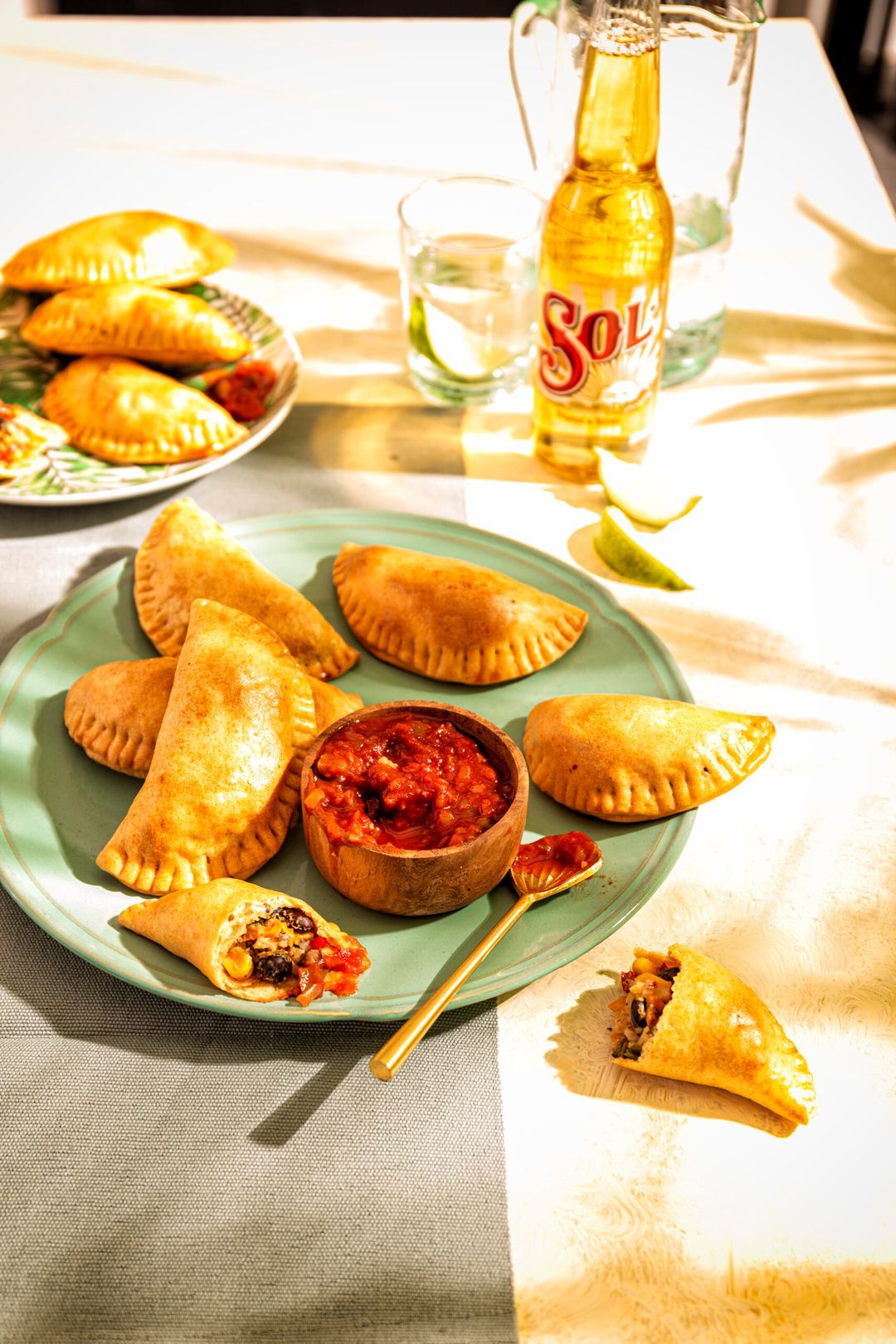 Empanadas met salsa
