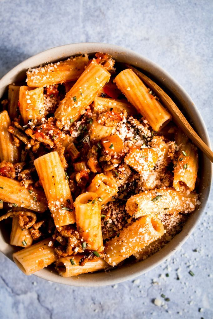 Pasta bolognese met pompoen en kaneel