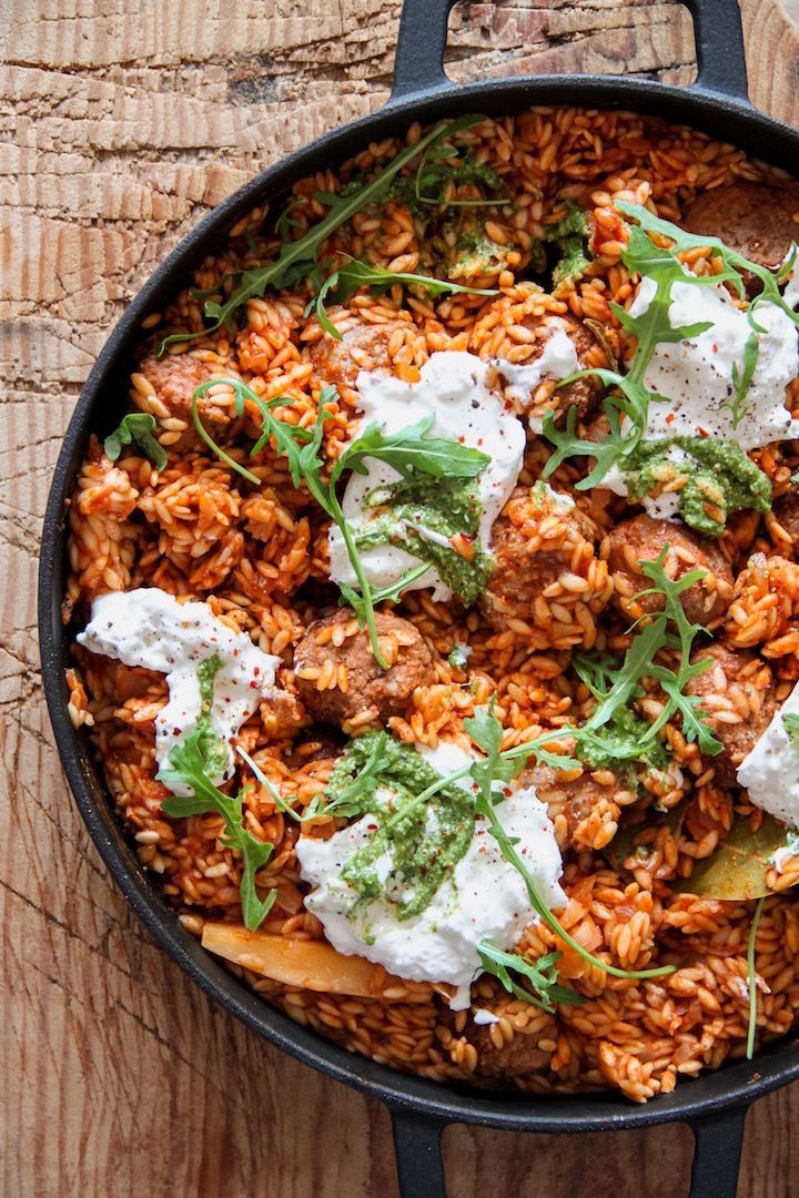 Orzo met tomaten & gehaktballen