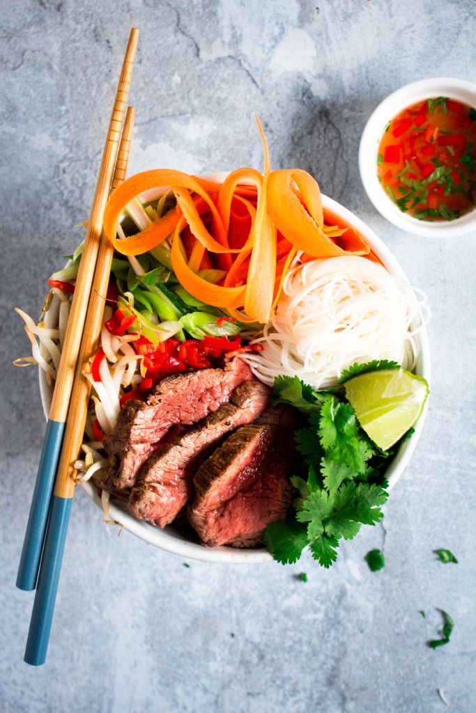 Vietnamese noedels met filet pur