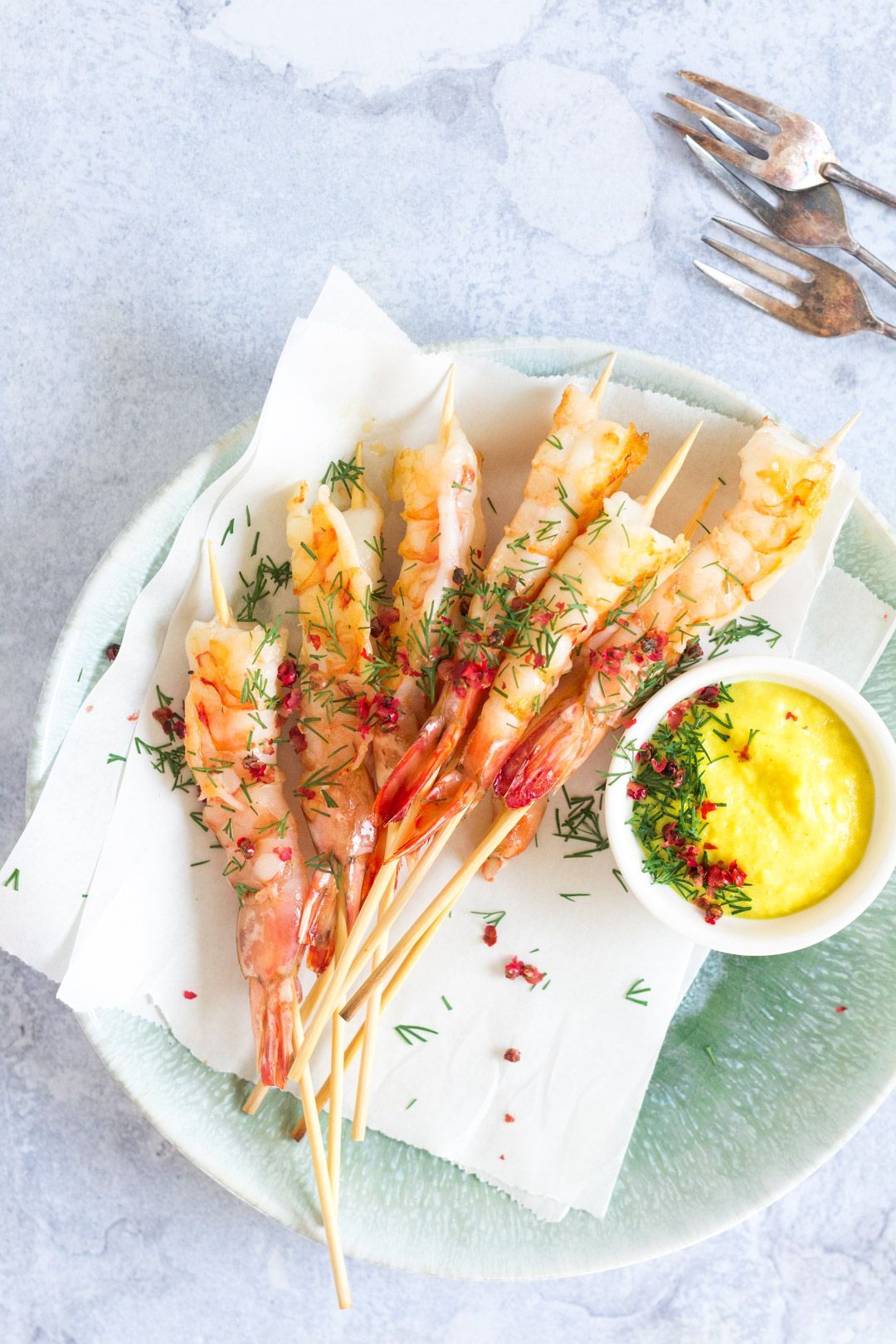 Hapje met scampi, curry en appel
