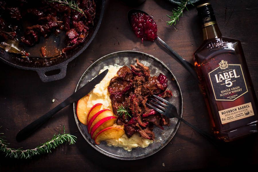 Gerookt Hert met een heerlijke winterse saus