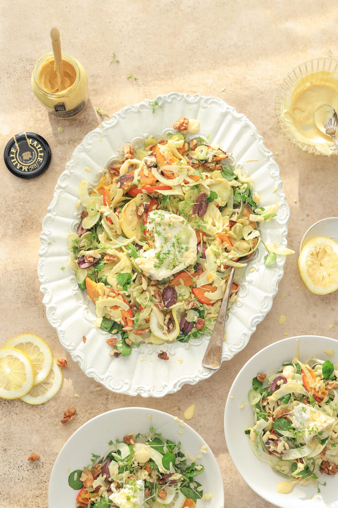 Geitenkaas salade, orzo, pompoen, mosterddressing