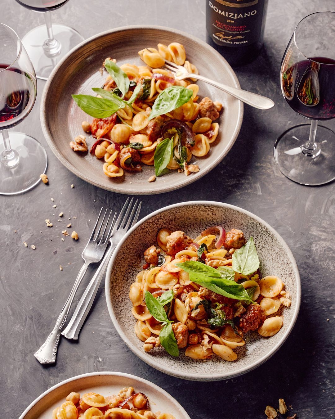 Orecchiette met gehaktballetjes en kikkererwten