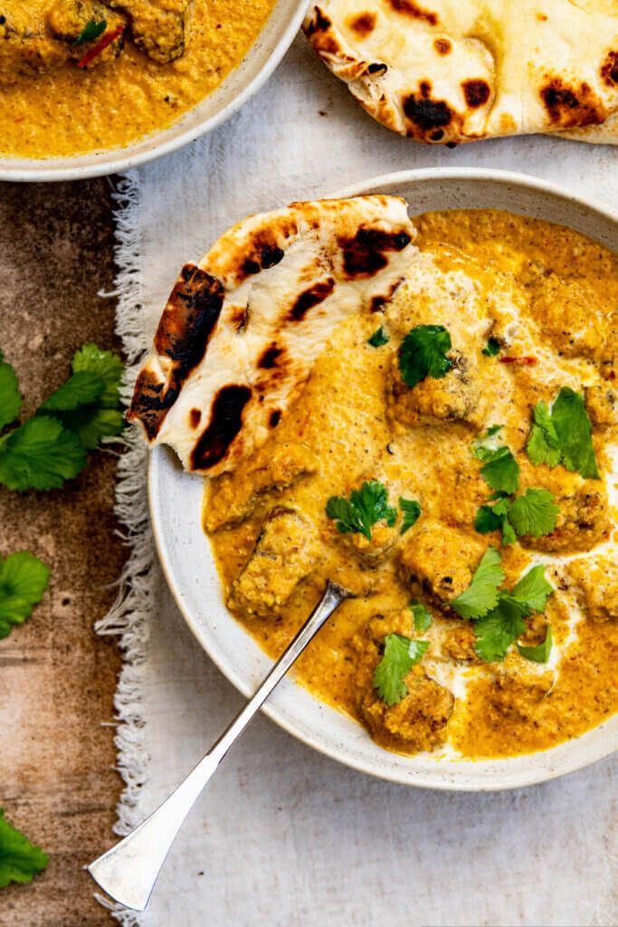 Kip korma curry met naan