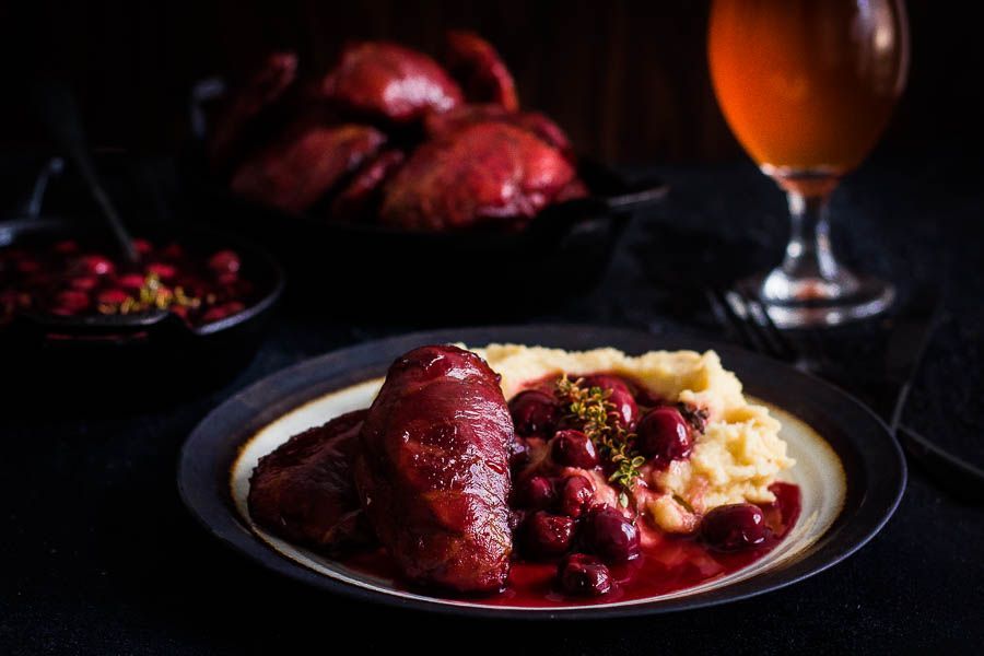 Varkenswangetjes met kriek