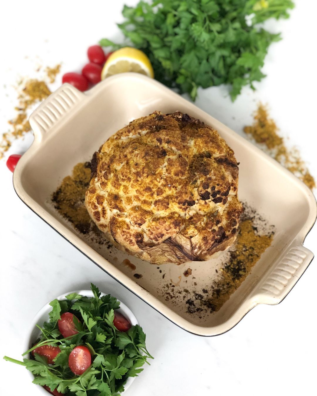 Geroosterde bloemkool met curry en tabouleh