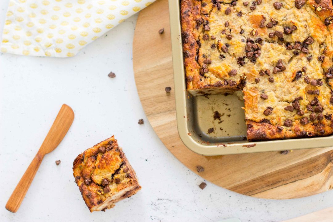 Gezonde broodpudding met banaan & chocolade