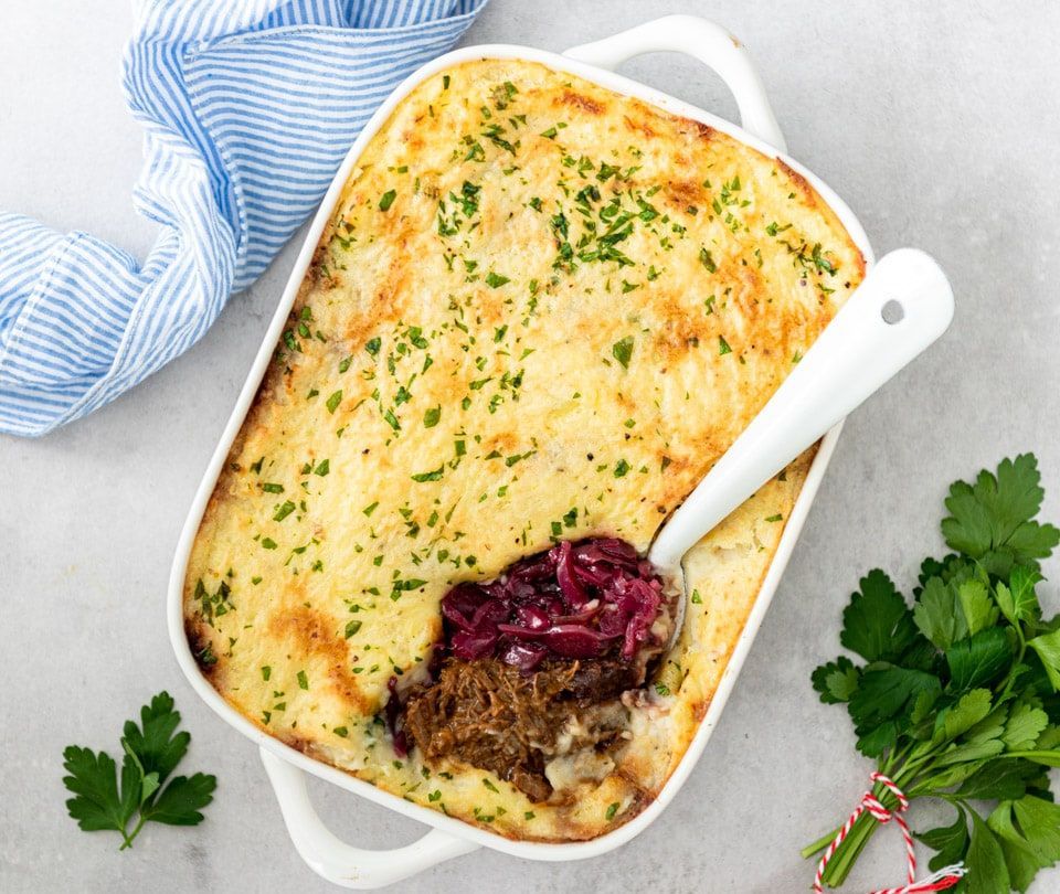 Ovenschotel rode kool en stoofvlees