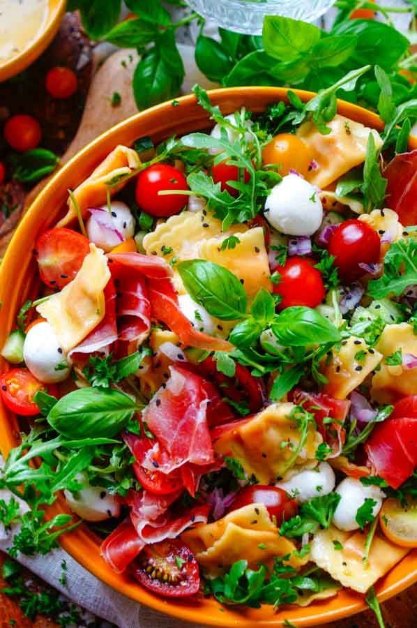 Zuiderse ravioli salade