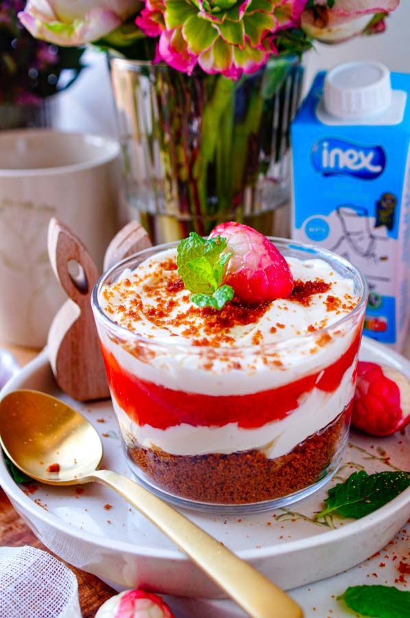 Mascarpone mousse met speculaas en rabarber