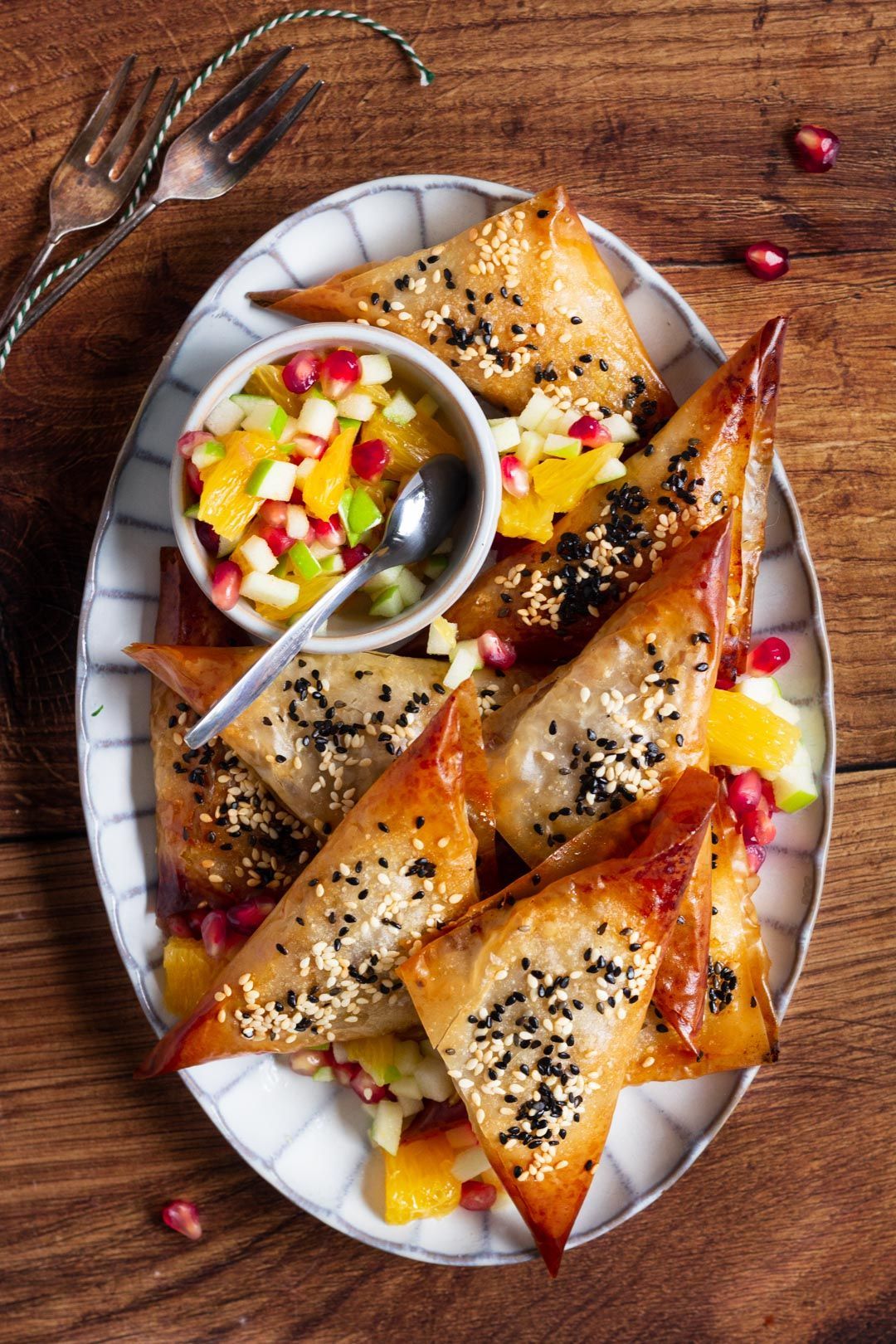 Hapje met witlof, brie en sinaasappelsalsa