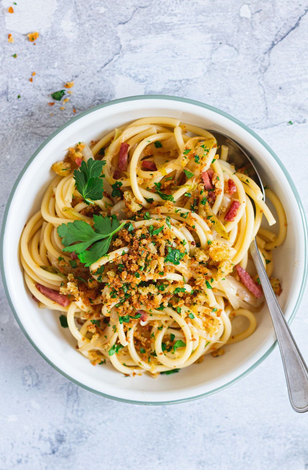 Pasta met witlof, Oud Brugge en bacon