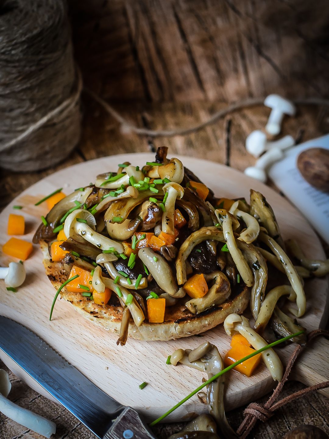Toast champignon met butternut en lookboter
